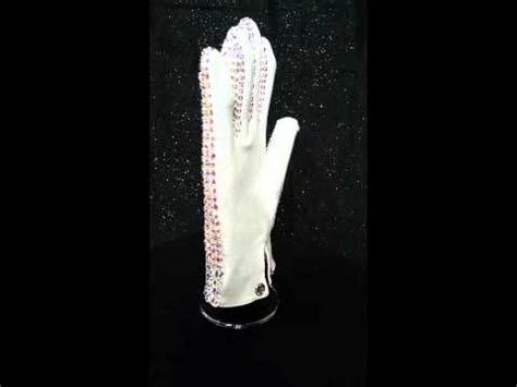 Replica Michael Jackson Bad Tour Glove - YouTube