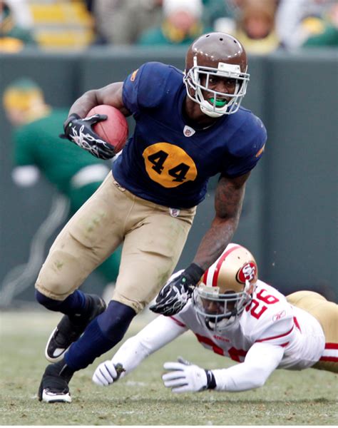 The Green Bay Packers wore polarizing throwback uniforms on Sunday ...