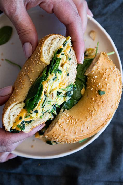 Cheesy egg bagel breakfast sandwich - Simply Delicious