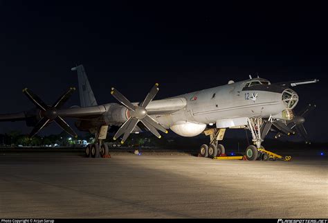 IN312 Indian Navy Tupolev Tu-142MK-E Photo by Arjun Sarup | ID 755398 | Planespotters.net