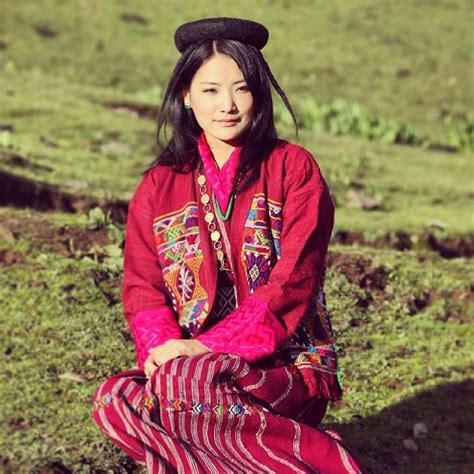 Image result for jetsun pema fashion | Bhutan, Royal fashion, Historical fashion