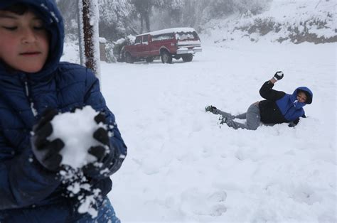 PHOTOS: See Where Rare Snowfall Blanketed Parts of the Bay Area | KQED