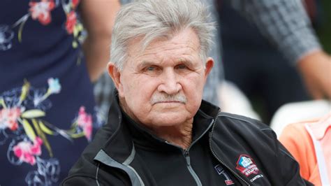 Mike Ditka talks new Chicago quarterback and possible move out of ...