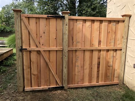 wood-fence-styles | Smucker Fencing