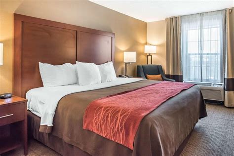 Comfort Inn Airport — Portland Hotels — Maine.com