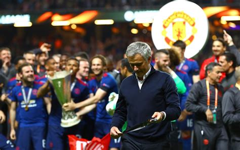 Jose Mourinho Europa League Manchester United : Jose Mourinho Eyes ...