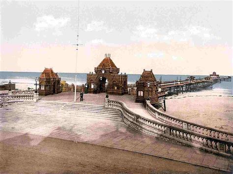 skegness Pier | British architecture, England, Pier