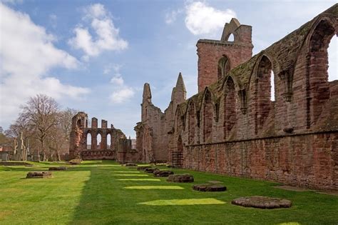 Arbroath Abbey, Arbroath – Churches, Cathedrals & Abbeys | VisitScotland