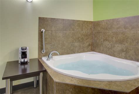 BEST Hotels with Jacuzzi in room in Charleston, WV ️ 2024