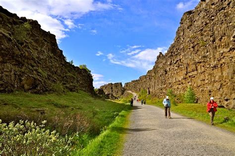 The Mid-Atlantic Ridge in Iceland | Amusing Planet