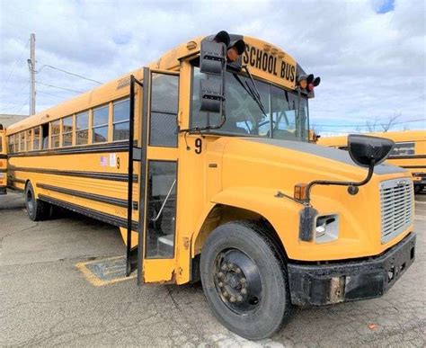 2005 FREIGHTLINER FS65 THOMAS SCHOOL BUS #9 - Mathies & Sons, Inc. t/a 422 Sales