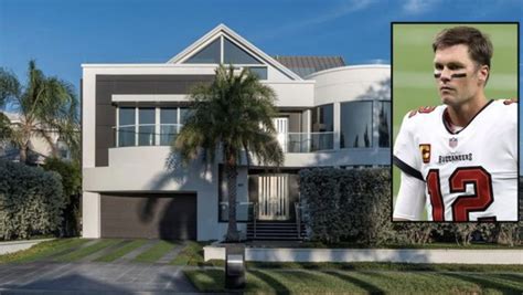 Tom Brady Reportedly Closing In on Purchase of Modern Mansion in FL