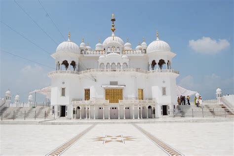 Takht Sri Keshgarh Sahib | Discover Sikhism