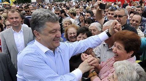 'Chocolate King' Petro Poroshenko Claims Win in Ukraine President Vote ...