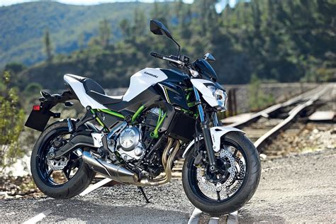 KAWASAKI Z650 (2017-2019) Review | Speed, Specs & Prices | MCN