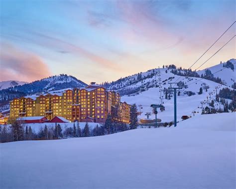 Canyons Village Park City | All Seasons Resort Lodging