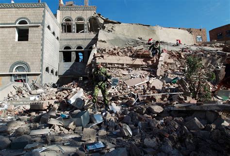Otro hospital bombardeado por Arabia Saudita en Yemen; 4 muertos -- Los Dueños del Circo -- Sott.net