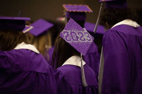 Nevada’s 2023 graduation rate lags pre-COVID levels. Here’s how districts want to fix it. - The ...