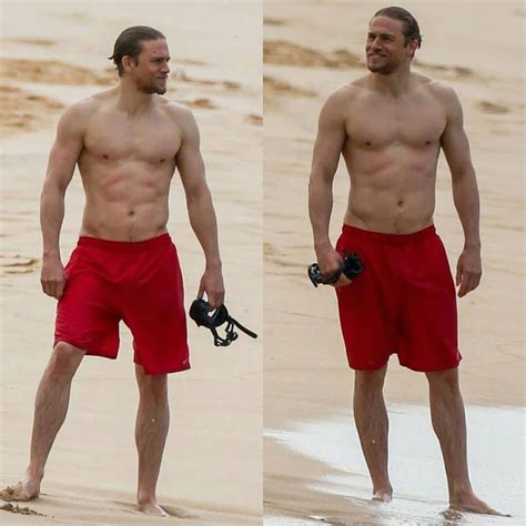 Charlie Hunnam on location in Hawaii #sixpackabsmenworkoutmuscle | Charlie hunnam, Ripped abs ...