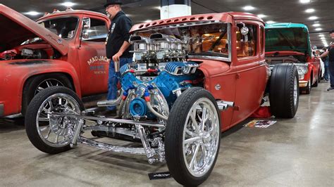 100+ Traditional Hot Rods and Customs from the 2022 Detroit Autorama