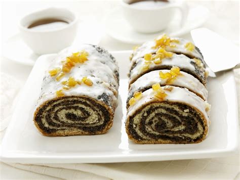 Polish-style Poppy Seed Roll with Sugar Glaze recipe | Eat Smarter USA