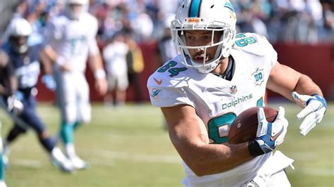 Miami TE Jordan Cameron out for season with concussions - Sports ...