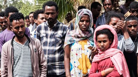 Ethiopia's Tigray conflict: Civilian bloodbath warning as offensive escalates - BBC News