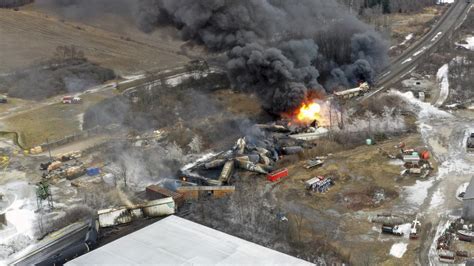 50-car train derailment causes big fire, evacuations in Ohio - The Hindu