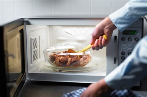 Reheating These Foods Extremely Dangerous To Health