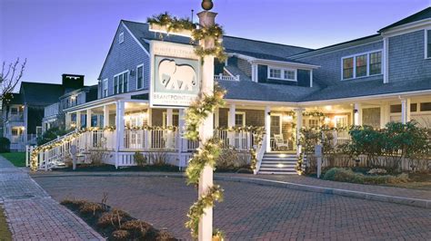 An island landmark, the iconic White Elephant is one of the finest luxury hotels on Nantucket ...