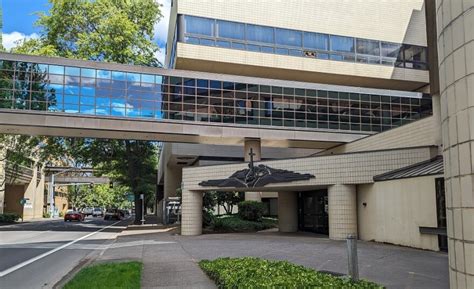 PeaceHealth proceeds with plans to close downtown Eugene hospital