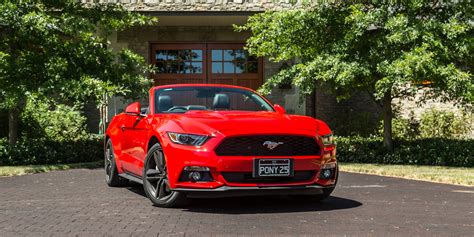 2016 Ford Mustang Ecoboost Convertible Review - photos | CarAdvice