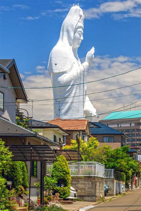 Sendai Daikannon: At 328 Ft, The Second Tallest Statue in Japan - Malevus