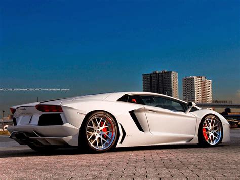 Lamborghini Aventador Modified - Concept Sport Car Design