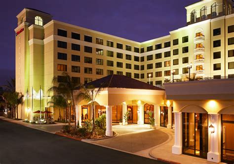 DoubleTree Suites by Hilton™ Hotel Anaheim Resort - Convention Center