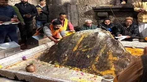 Kedarnath Yatra: केदारनाथ मंदिर में लगाया फर्जी क्यूआर कोड, प्रशासन को नहीं लगी भनक; दान की जांच ...