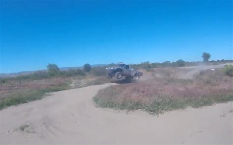 HUMP DAY JUMP! Ford Ranger PreRunner Jumps at Honor Farm - Ford-Trucks.com