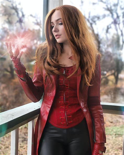 Wanda Maximoff cosplay by omgcosplay : WANDAVISION