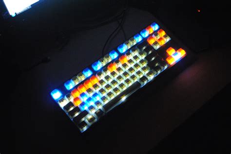 Custom Lighting for your Keyboard - Make: