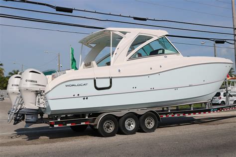 2019 World Cat 32CC, Tavernier Florida - boats.com