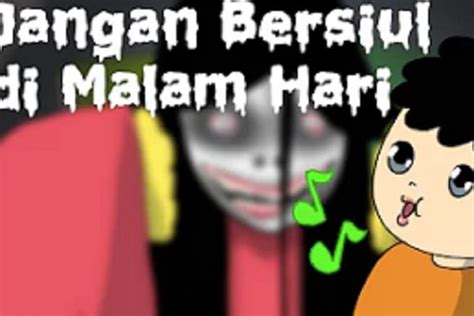 Cerita Horor Singkat! Bersiul di Malam Hari, Pemuda Ini Diikuti Pocong ...