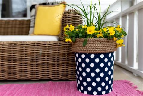 How to Upcycle a 5-Gallon Bucket Into a Planter | HGTV