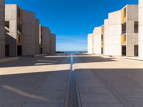 5 Incredible Works by Architect Louis Kahn, the Master of Geometry | My Modern Met