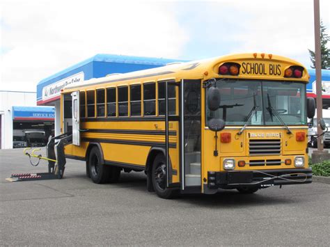 2003 Blue Bird TC-2000 Handy Bus Short School Bus - B07026 | Northwest ...