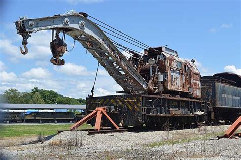 Surviving Railway Steam Cranes of North America in 2022 | Railroad photography, Railroad photos ...