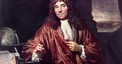 Antonie van Leeuwenhoek: biography of this Dutch scientist.