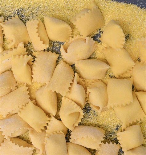 How To Fill and Shape Agnolotti Pasta | Recipe | Agnolotti pasta, Homemade pasta, Agnolotti