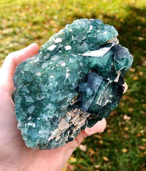 522g Aqua Green Blue Fluorite Crystal Cluster Specimen with large and small cubic crystals