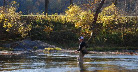 Fishing the Shenandoah River with Harry Murray | Virginia DWR