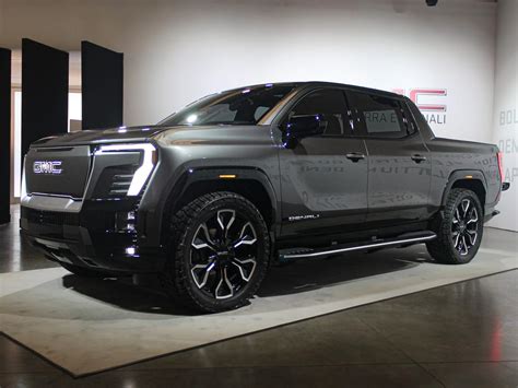 We got an early look at the $107,000 GMC Sierra EV, a 400-mile range electric pickup coming in ...